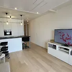 Studio With Panoramic View On Paris